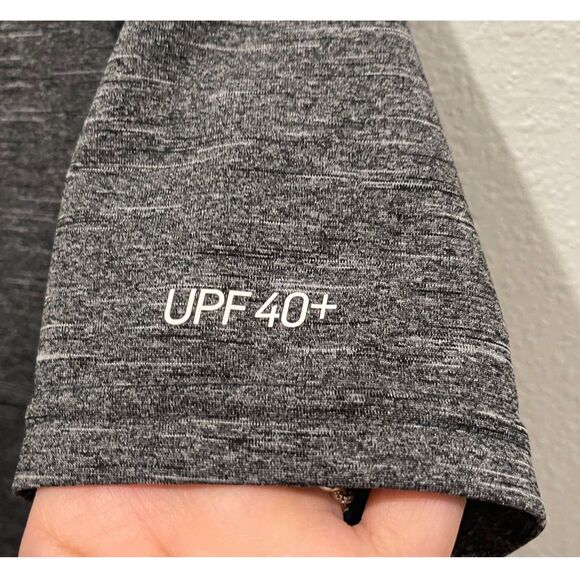 NIKE Dri-FIT UPF 40+ T-shirt Men's Gray Short Sleeves - Picture 3 of 4